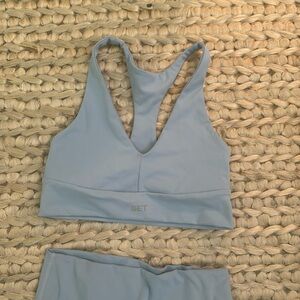 SET ACTIVE- LUXFORM racer bra and leggings in baby blue. Size M